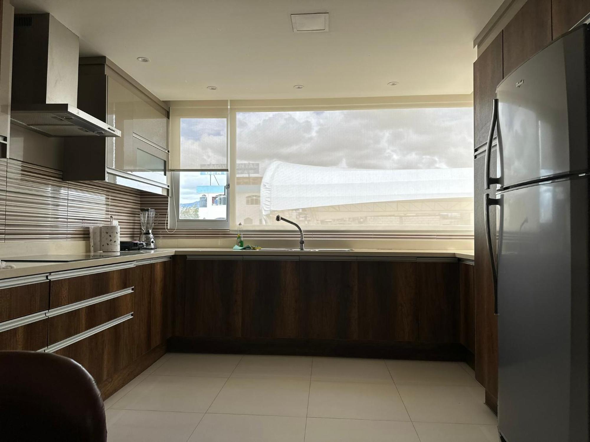 Instant Hotel - Departamento En Ambato Zewnętrze zdjęcie