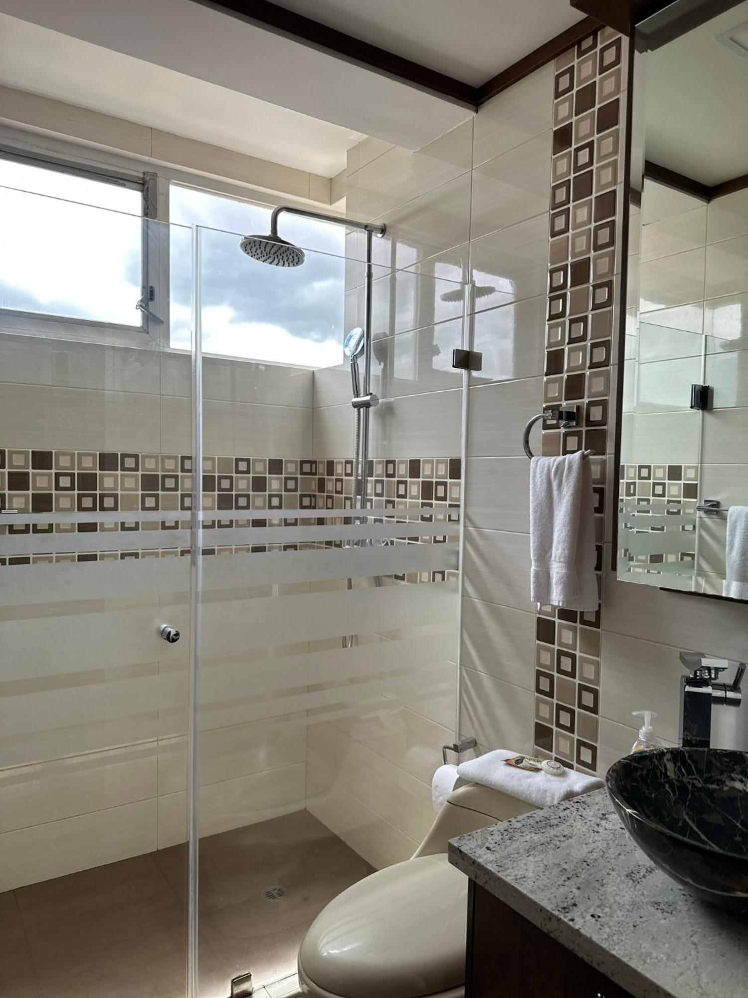 Instant Hotel - Departamento En Ambato Zewnętrze zdjęcie