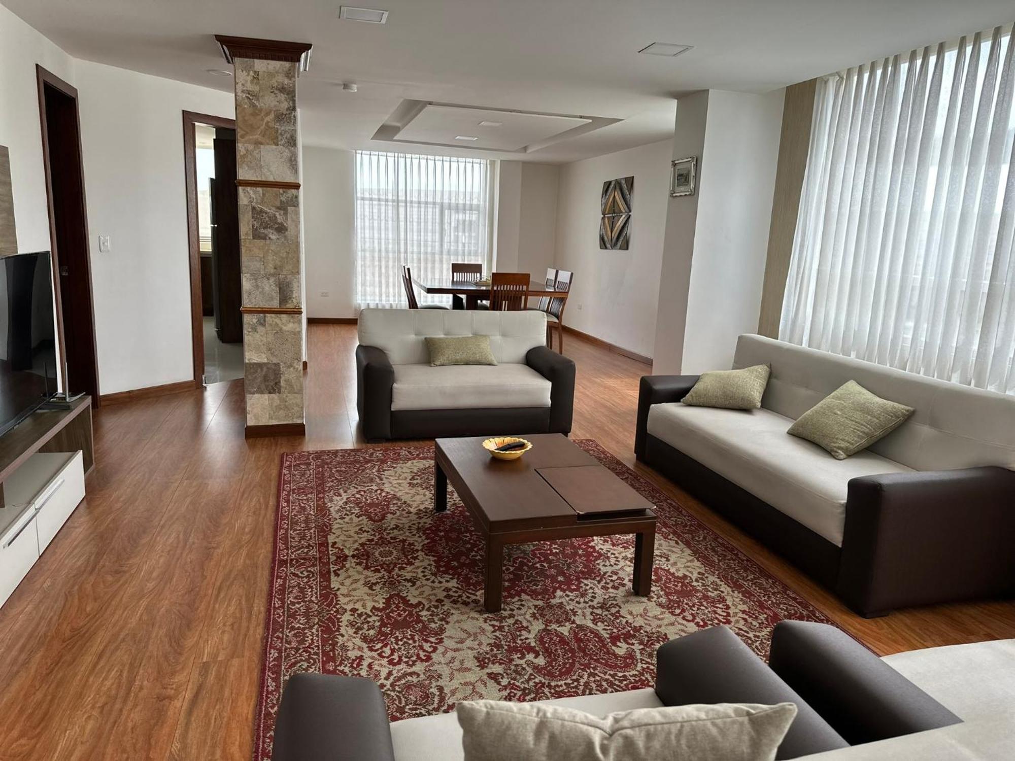 Instant Hotel - Departamento En Ambato Zewnętrze zdjęcie