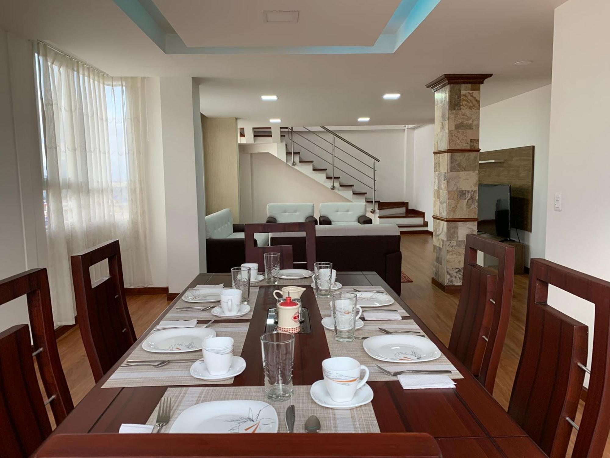 Instant Hotel - Departamento En Ambato Zewnętrze zdjęcie